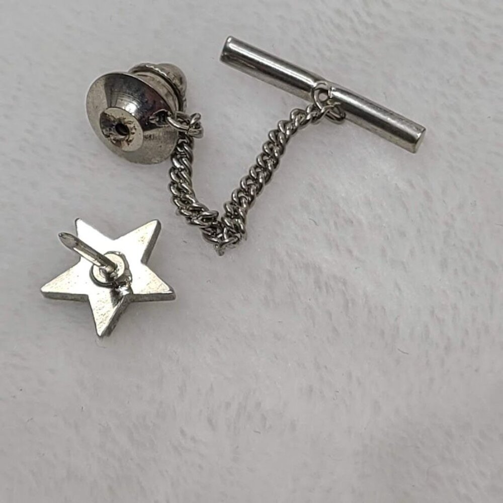 Vintage Silver Star Tie Tack Lapel Pin with Safety Chain and Bar Military Style - Picture 5 of 6